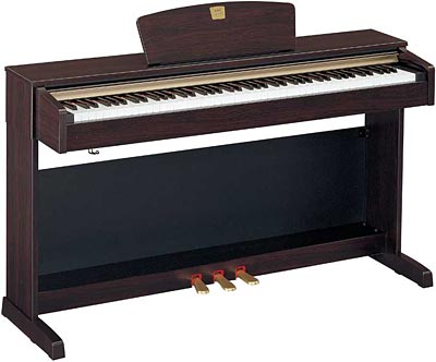 Yamaha CLP-320