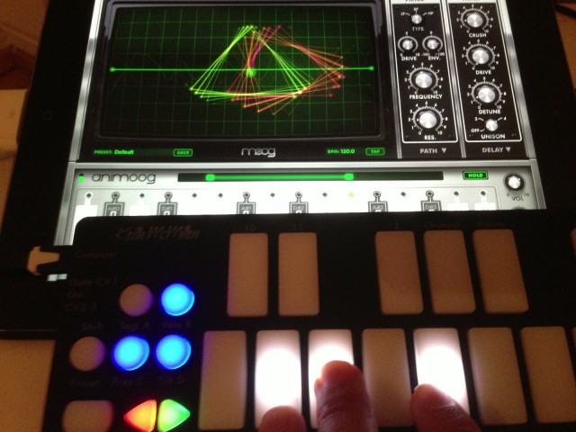 qunexusmoog-640x480