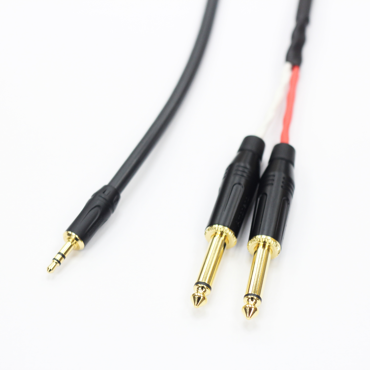 Кабель minijack 3.5 mm stereo - 2 Jack 6.3mm mono Amphenol-Canare 3м Кабель minijack 3.5 mm stereo - 2 Jack 6.3mm mono Amphenol-Canare 3м 3. minijack 3.5 mm stereo - 2 Jack 6.3 mm mono