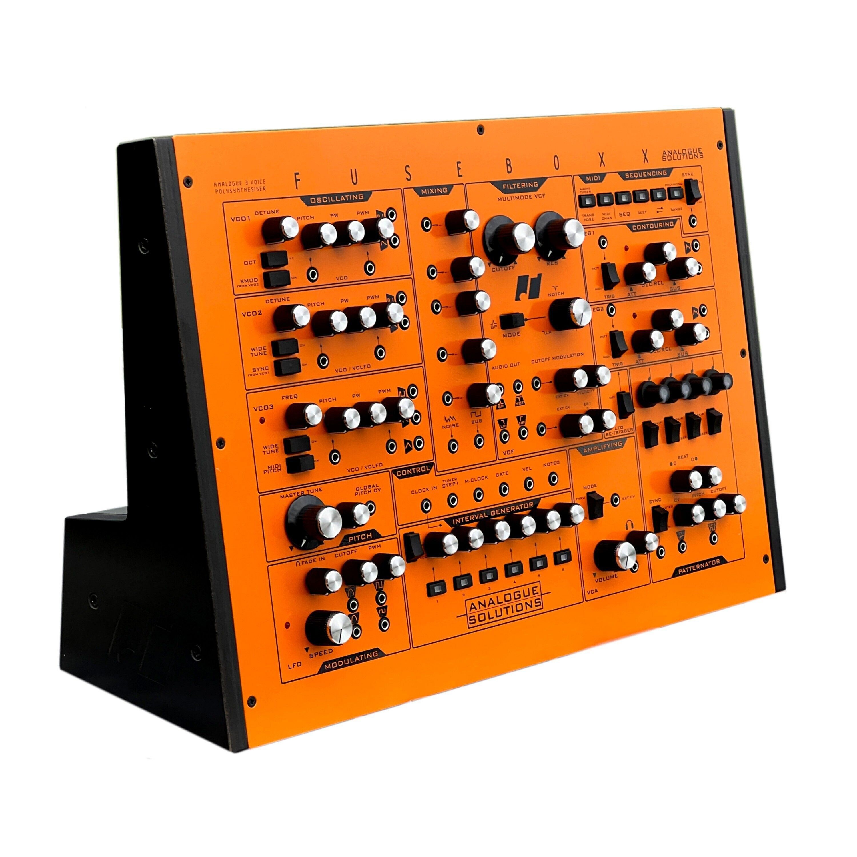 Analogue Solutions Fusebox X Analogue Solutions Fusebox X Настольные аналоговые синтезаторы