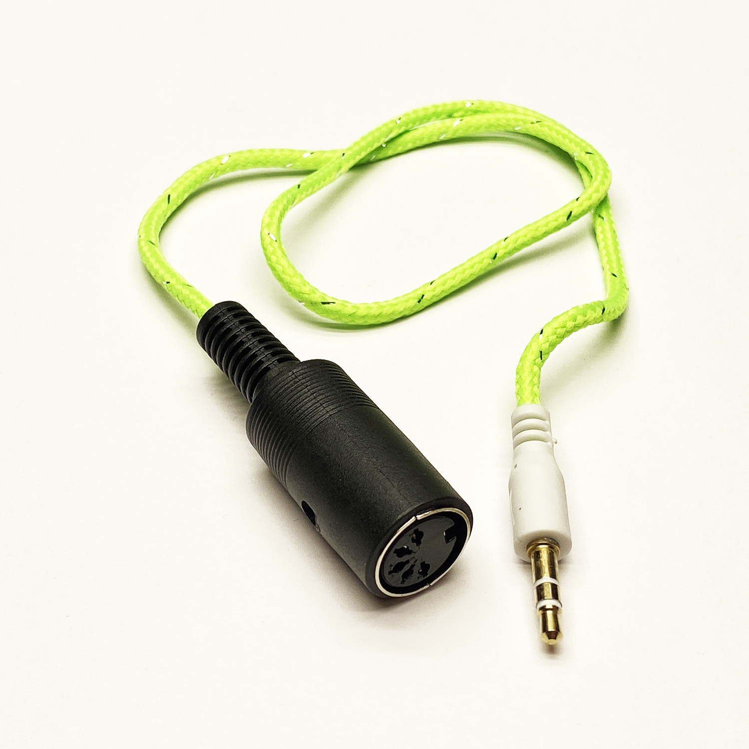 MIDI переходник Type A minijack 3.5 mm TRS - DIN 5 female Basic Performance Fluor Green 40см MIDI переходник Type A minijack 3.5 mm TRS - DIN 5 female Basic Performance Fluor Green 40см Кабели MIDI