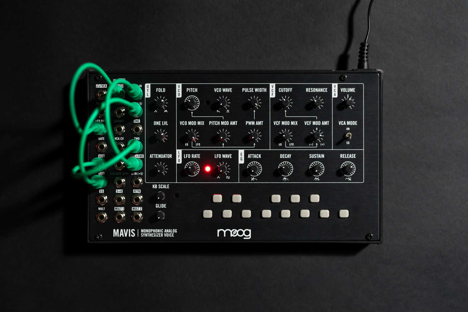 Moog Mavis Moog Mavis Настольные аналоговые синтезаторы