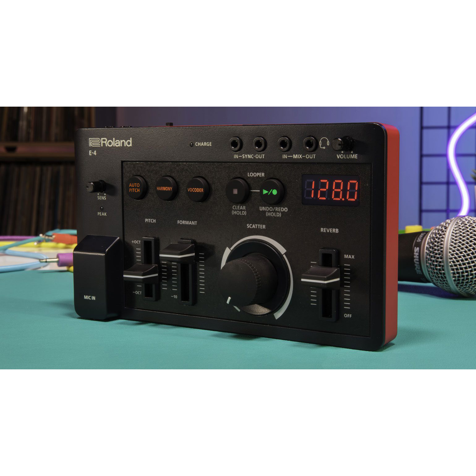 Roland E-4 Voice Tweaker Roland E-4 Voice Tweaker Вокальные процессоры