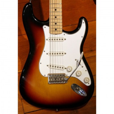 Fender 1969 Strat CC MN - GLD SPKL (Custom Shop) Электрогитары