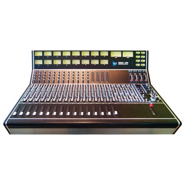 API 1608 16-Channel Recording Console Различное Музыкальное Оборудование