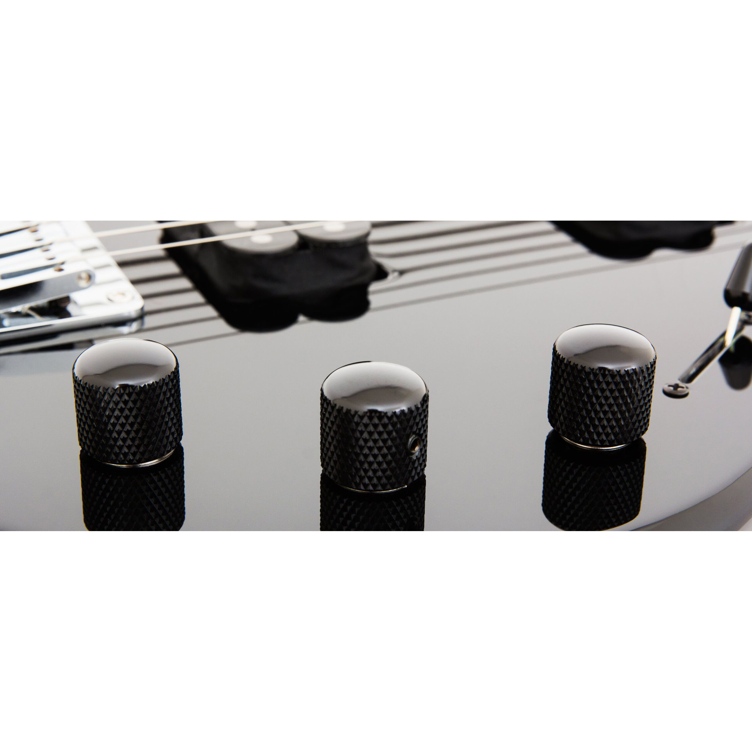 Music Man Silhouette Bass E-E - White - Maple - No Pickguard Music Man Silhouette Bass E-E - White - Maple - No Pickguard Различное Музыкальное Оборудование
