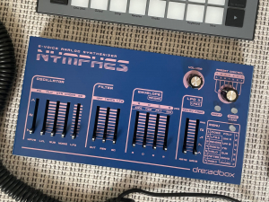 6-голосный аналоговый синтезатор Dreadbox Nymphes уже в продаже.