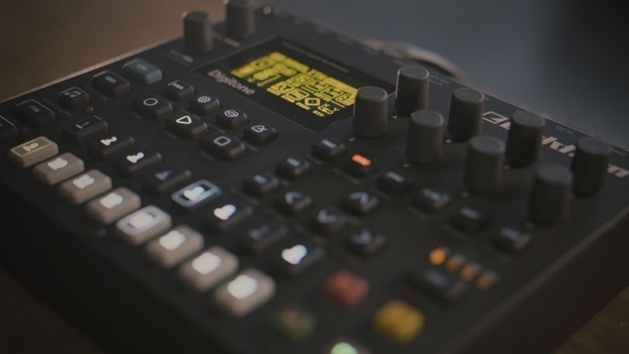 NAMM 2018: Elektron Digitone - цифровая замена Monomachine!